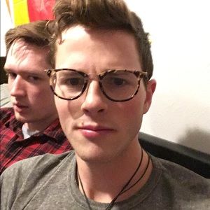 Meet your Posher, Scott